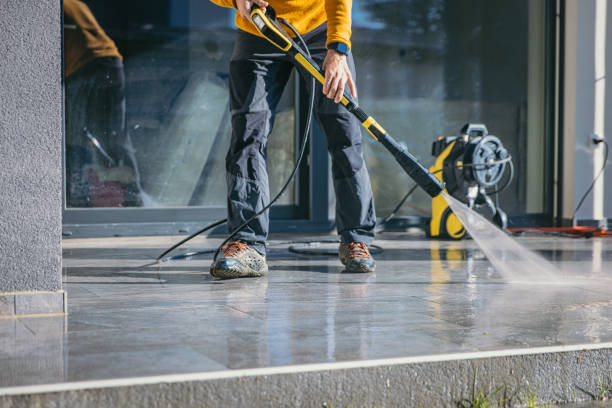 Pressure Wash Services - OMA Professional Cleaning Technicians - Image 6